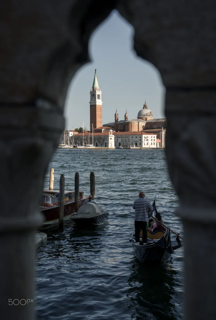 Gondola in Venice by Wenrui Xu on 500px.com